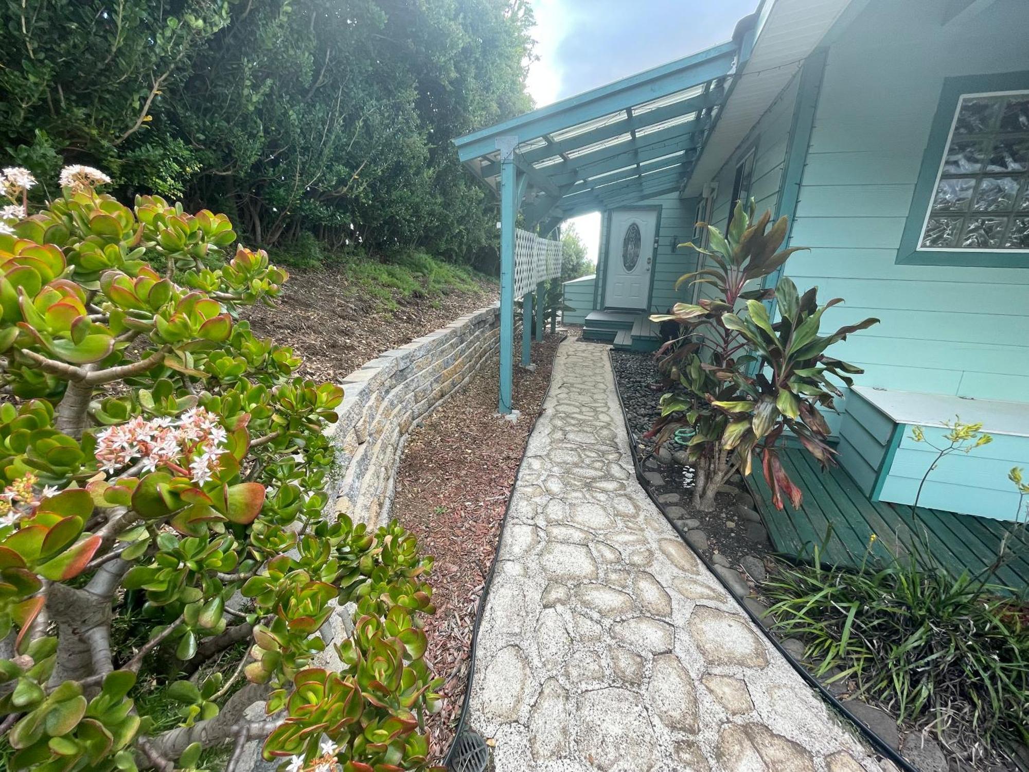 Ha'Le Kiana Bed and Breakfast Kula Buitenkant foto